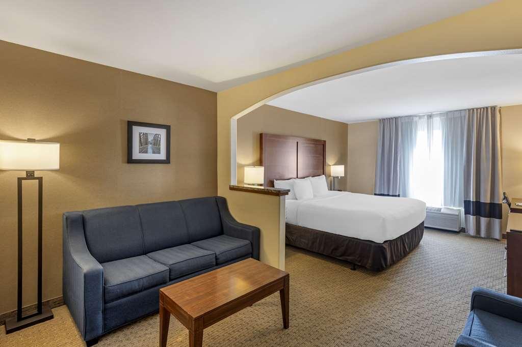 Comfort Inn & Suites Gillette Near Campbell Medical Center Bilik gambar